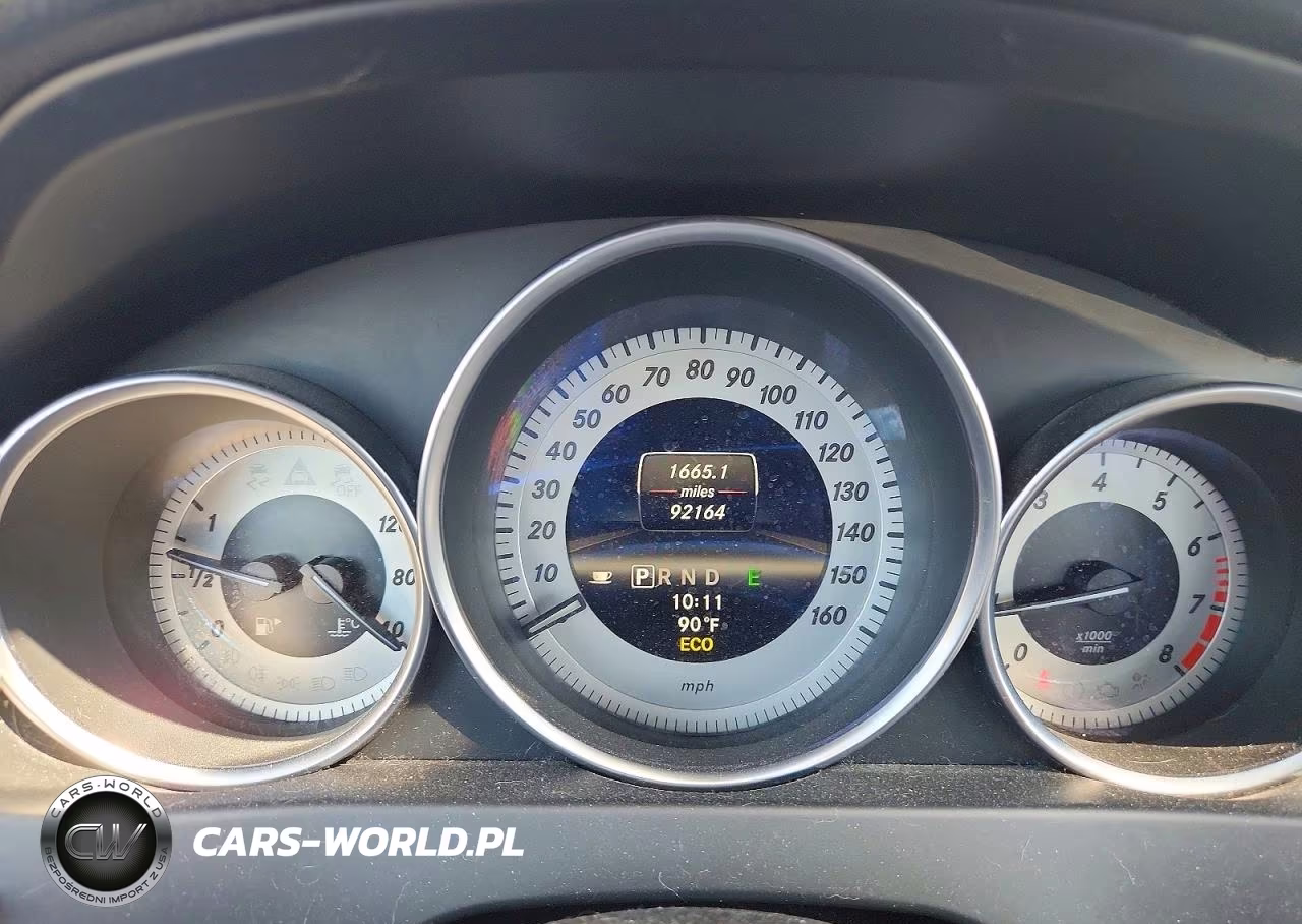 2013 Mercedes-Benz C 300 4Matic VIN:WDDGF8AB2DA841674 - 9