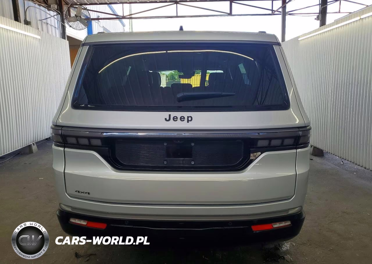2026 Jeep Grand Wagoneer Limited VIN:1C4SJVBP9TS159444 - 6