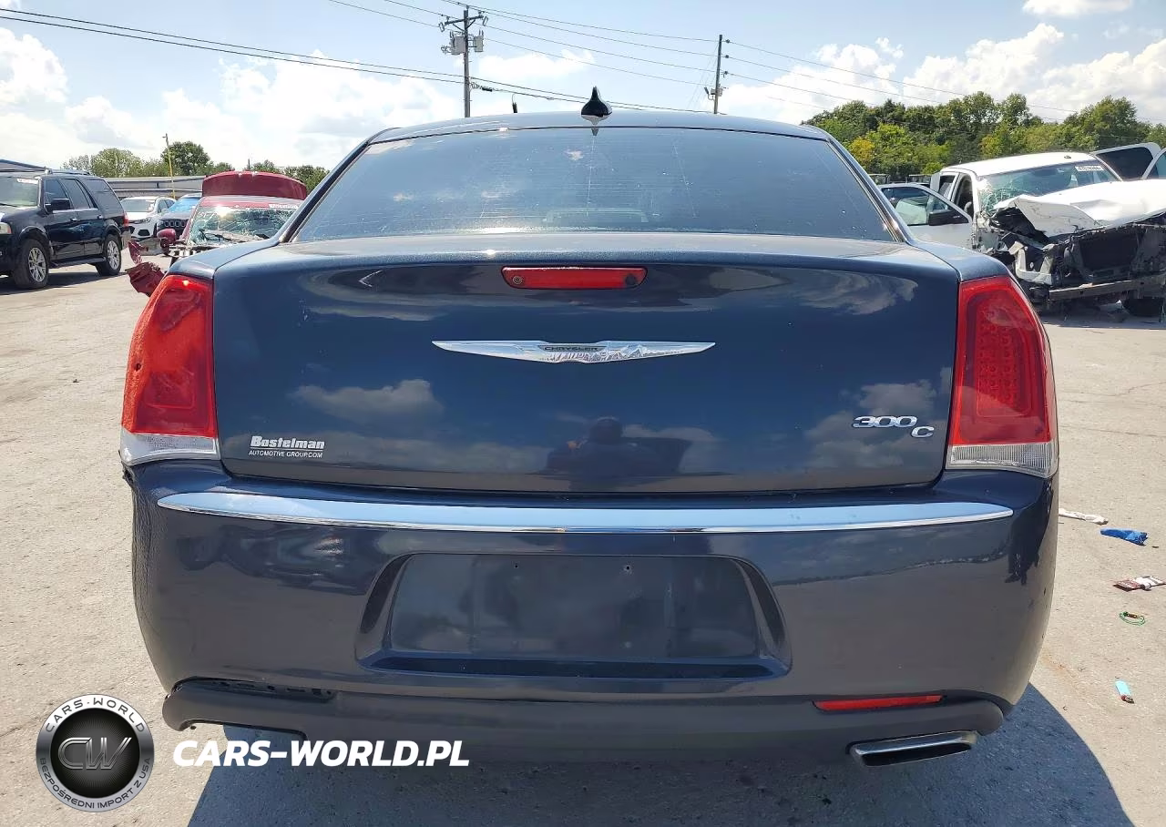2016 Chrysler 300C VIN:2C3CCAEG8GH230024 - 6