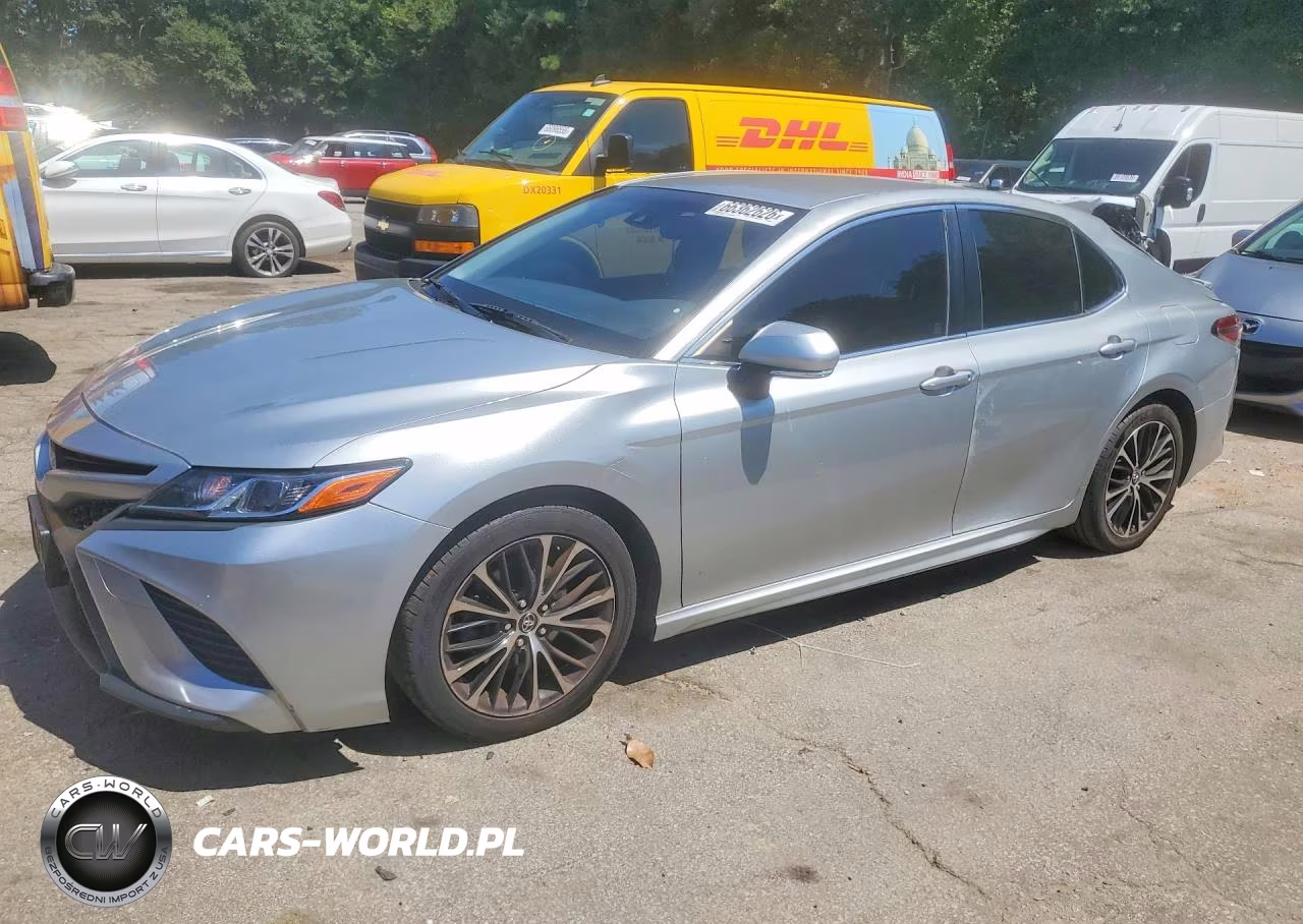 2018 Toyota Camry Se – zdjęcie 1 z 12
