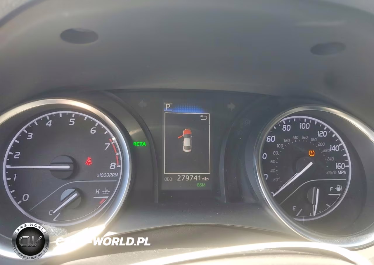 2018 Toyota Camry Se VIN:JTNB11HK3J3050694 - 9