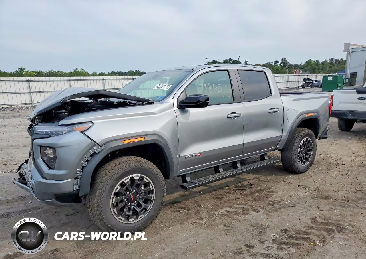 2026 GMC Canyon At4 – zdjęcie 1 z 12