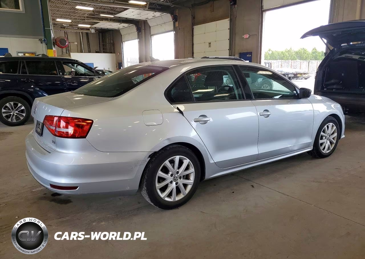 2023 Volkswagen Jetta Se VIN:3VWD17AJ1FM252311 - 3