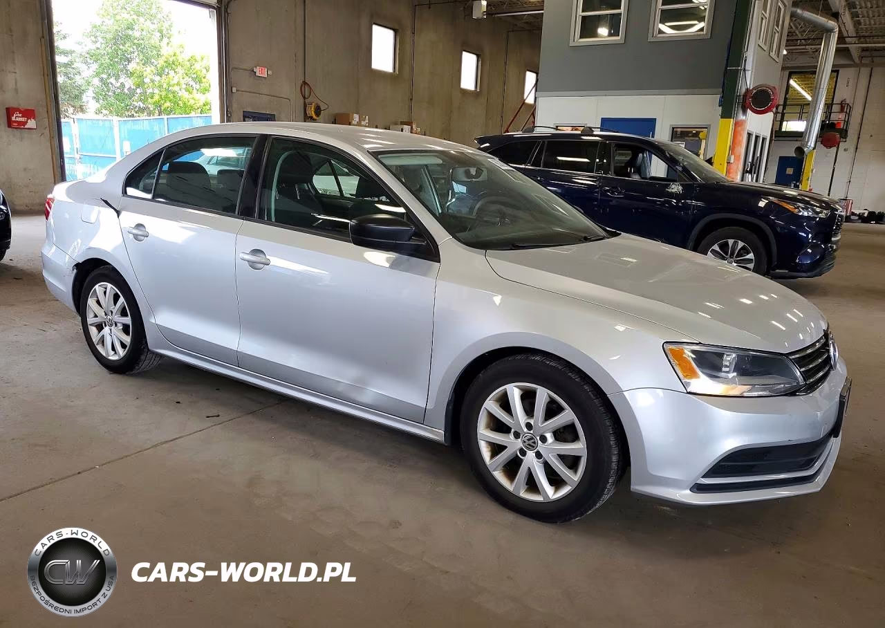 2023 Volkswagen Jetta Se VIN:3VWD17AJ1FM252311 - 4
