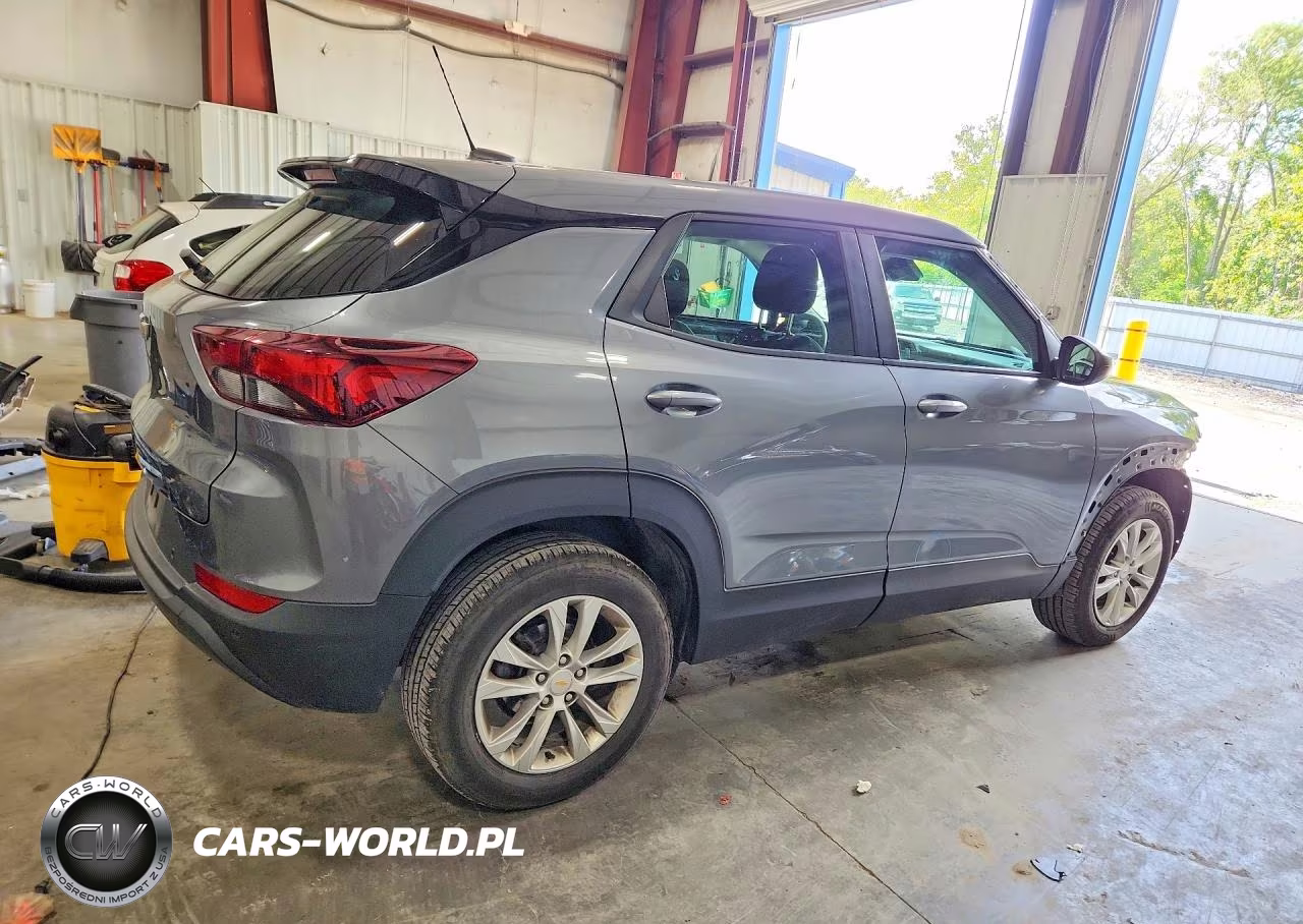 2021 Chevrolet Trailblazer Ls VIN:KL79MNSL5MB102644 - 3