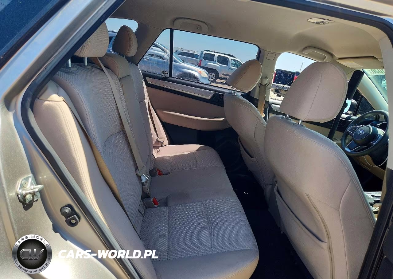 2018 Subaru Outback 2.5I VIN:4S4BSAAC6J3289298 - 11