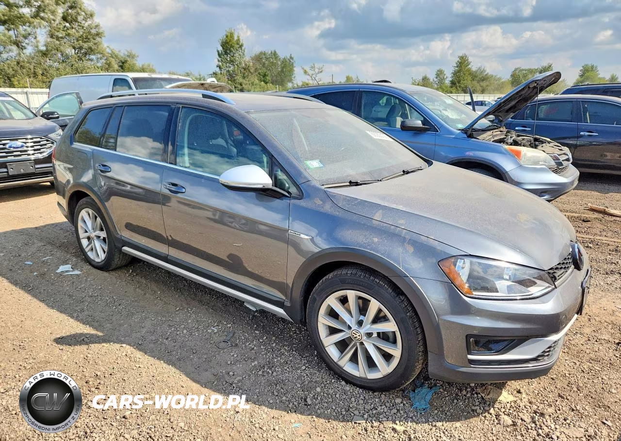 2017 Volkswagen Golf Alltrack S VIN:3VWH17AU1HM516609 - 4