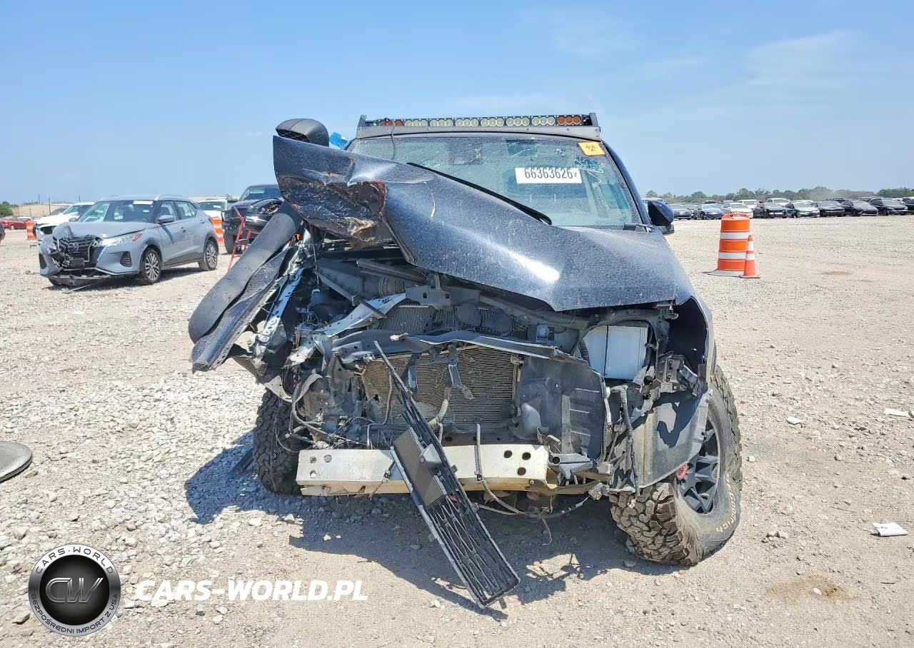 2023 Toyota 4Runner Trd Pro VIN:JTELU5JR0P6106415 - 5