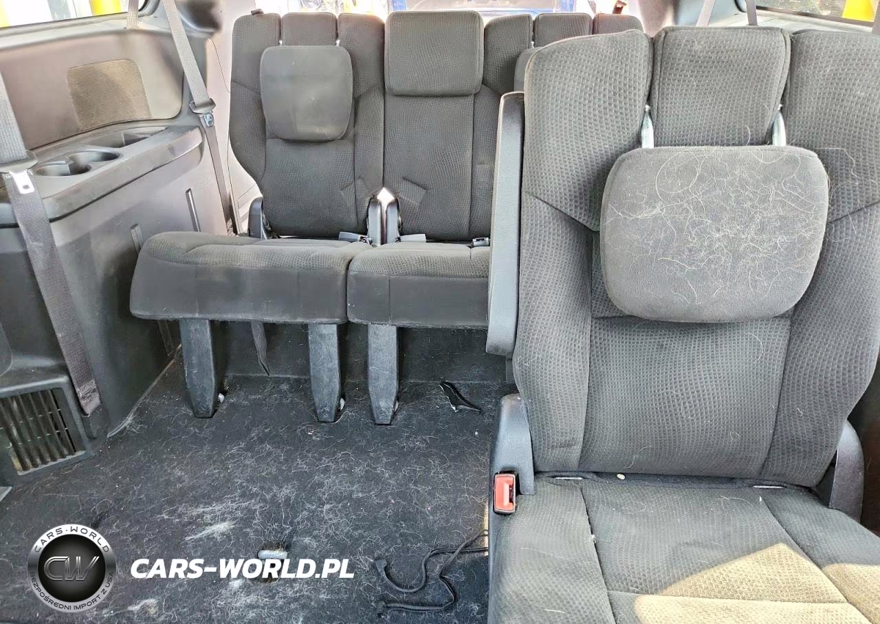 2015 Dodge Grand Caravan Sxt VIN:2C4RDGCG9FR624083 - 10