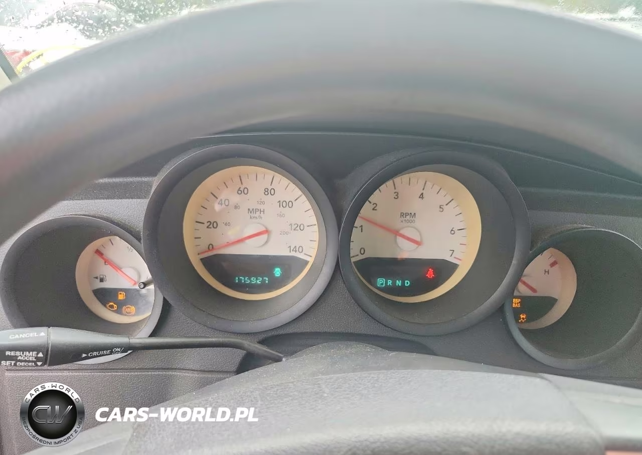 2007 Dodge Charger Se VIN:2B3KA43G77H760813 - 9