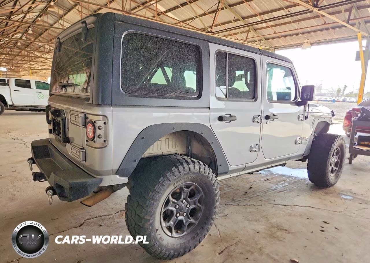 2018 Jeep Wrangler Unlimited Sport VIN:1C4HJXDG7JW108629 - 3