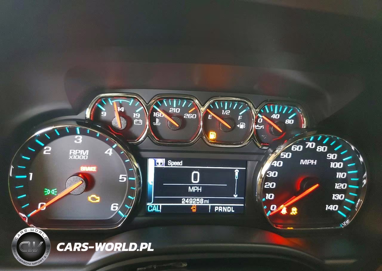 2019 Chevrolet Tahoe C1500 Lt VIN:1GNSCBKC0KR222174 - 9