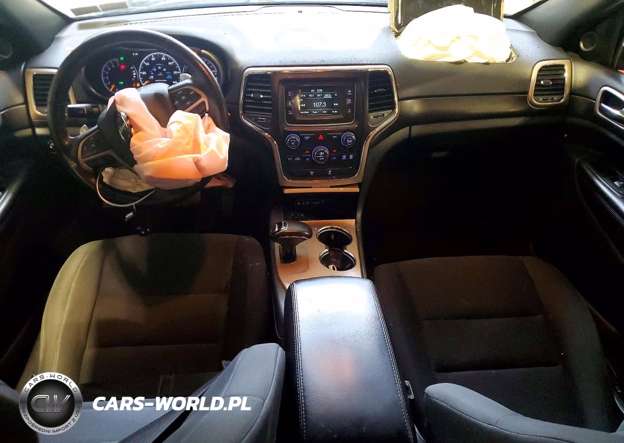 2015 Jeep Grand Cherokee Laredo VIN:1C4RJFAG0FC129589 - 8