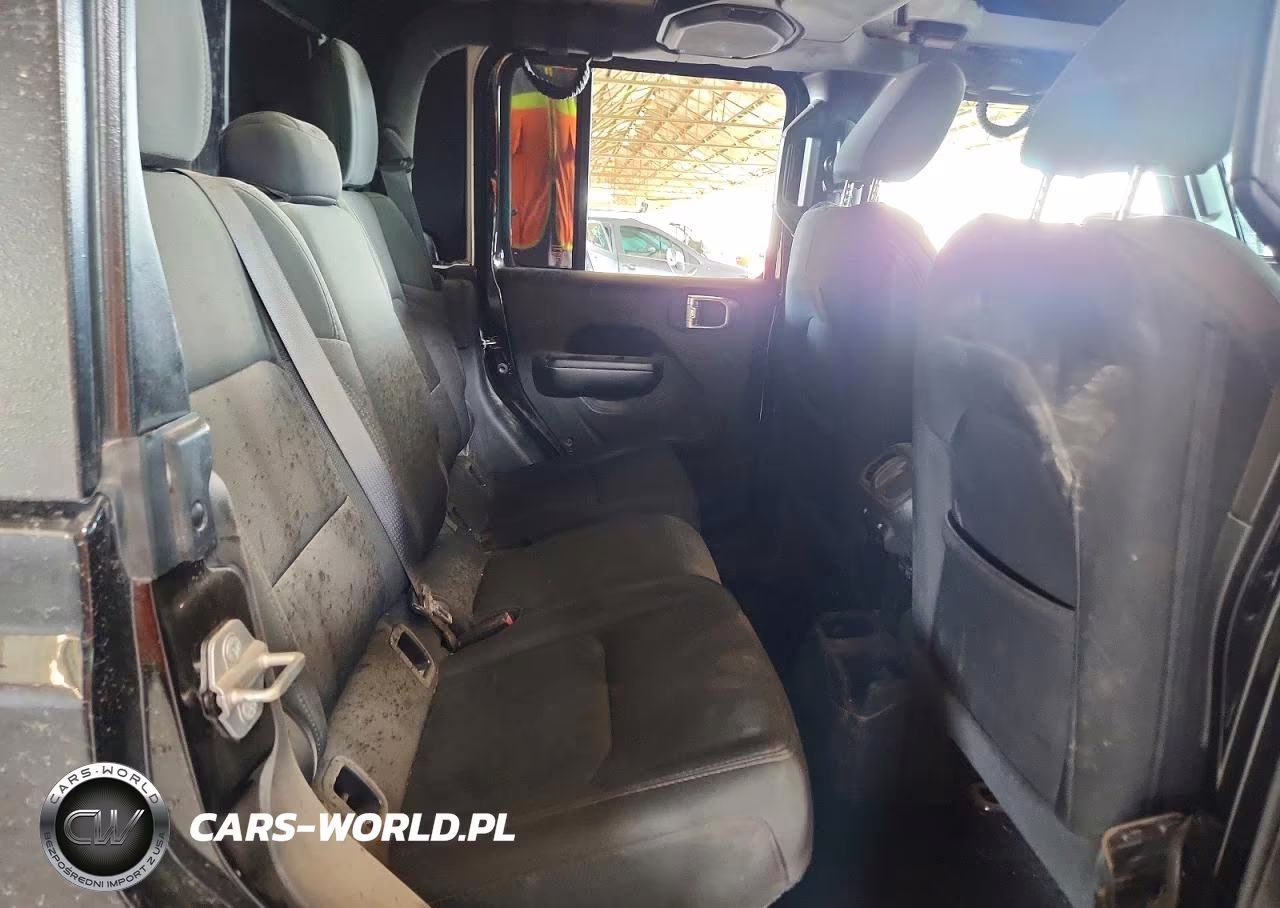 2021 Jeep Gladiator Sport VIN:1C6HJTAGXML504581 - 10