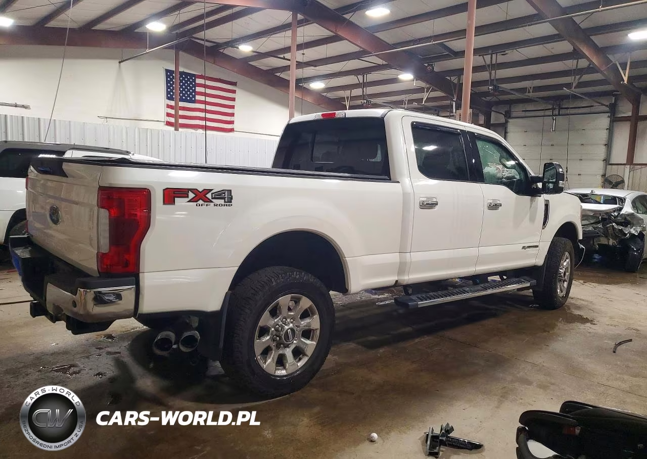 2019 Ford F250 Super Duty VIN:1FT7W2BTXKED45476 - 3