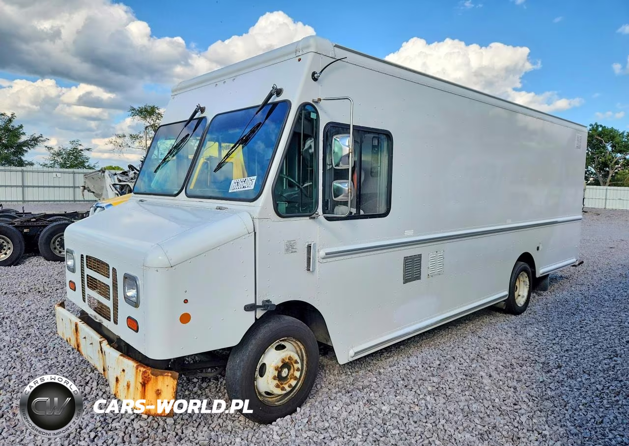 2014 Ford F59 Delivery Truck