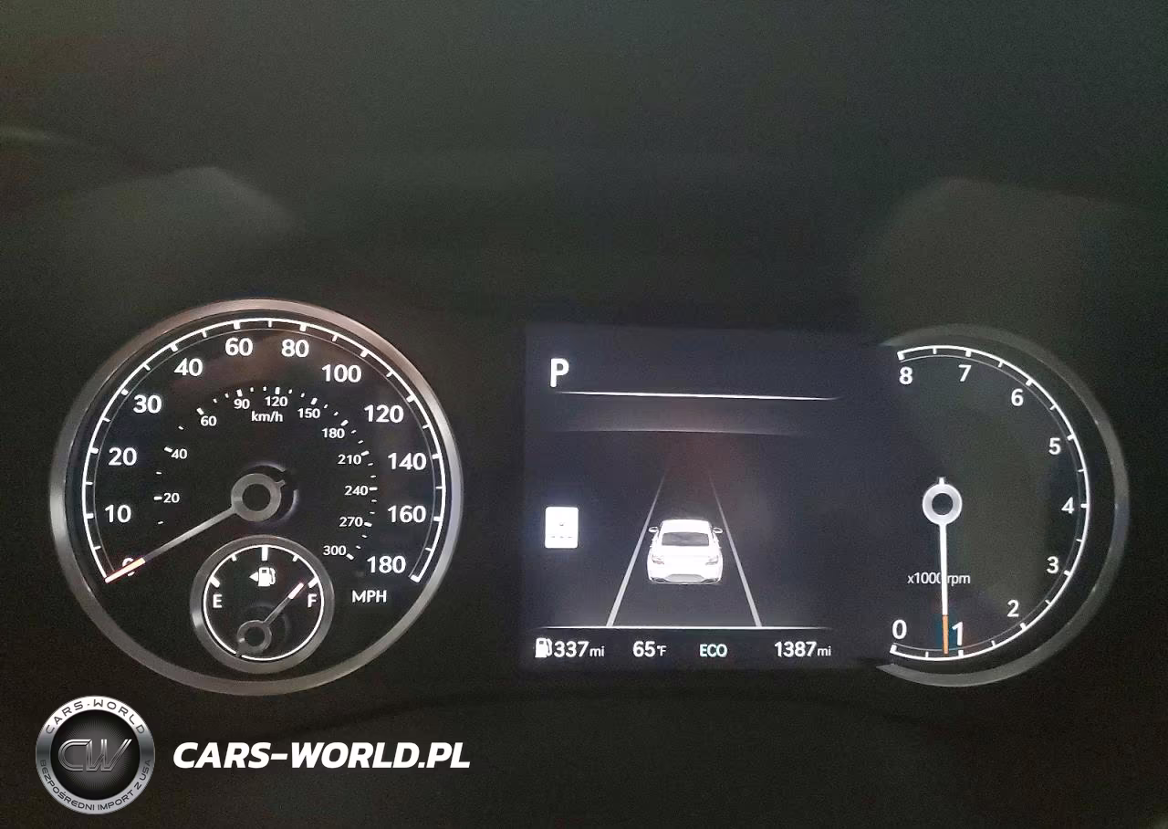 2026 Genesis G70 2.5T Standard VIN:KMTG14SC7TU175449 - 9