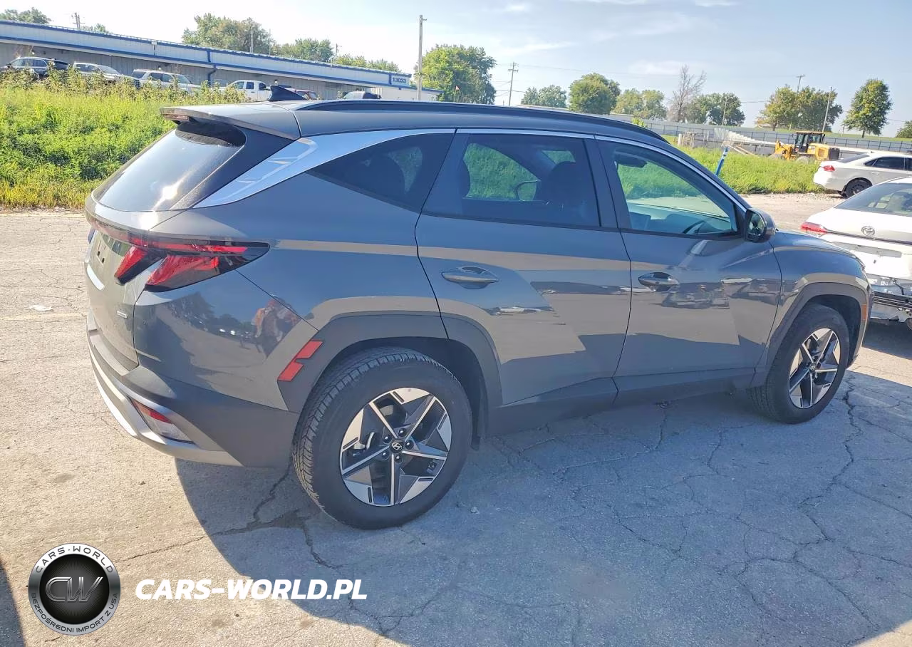 2026 Hyundai Tucson Sel VIN:5NMJBCDE2TH706459 - 3