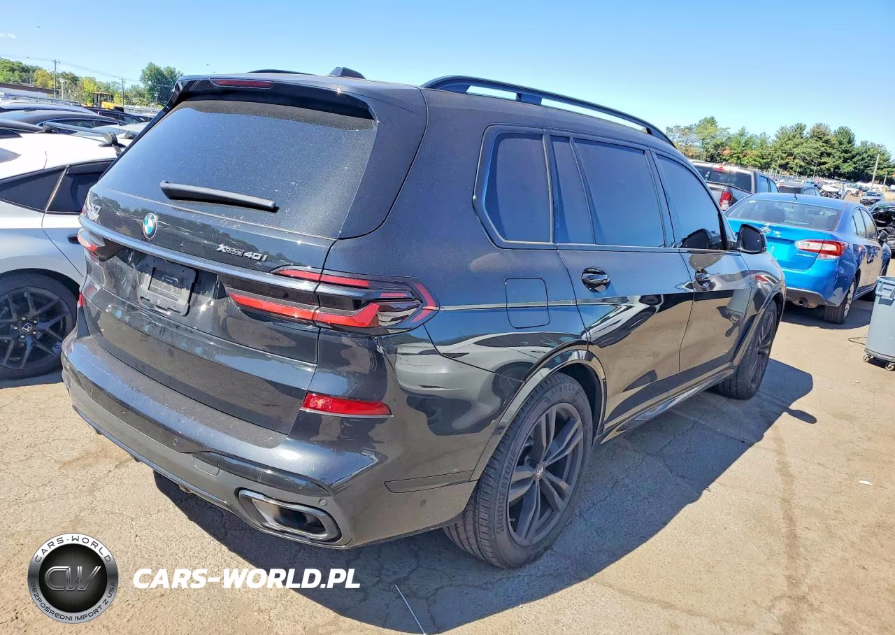 2025 BMW X7 xDrive40I VIN:5UX23EM08S9Y50429 - 3