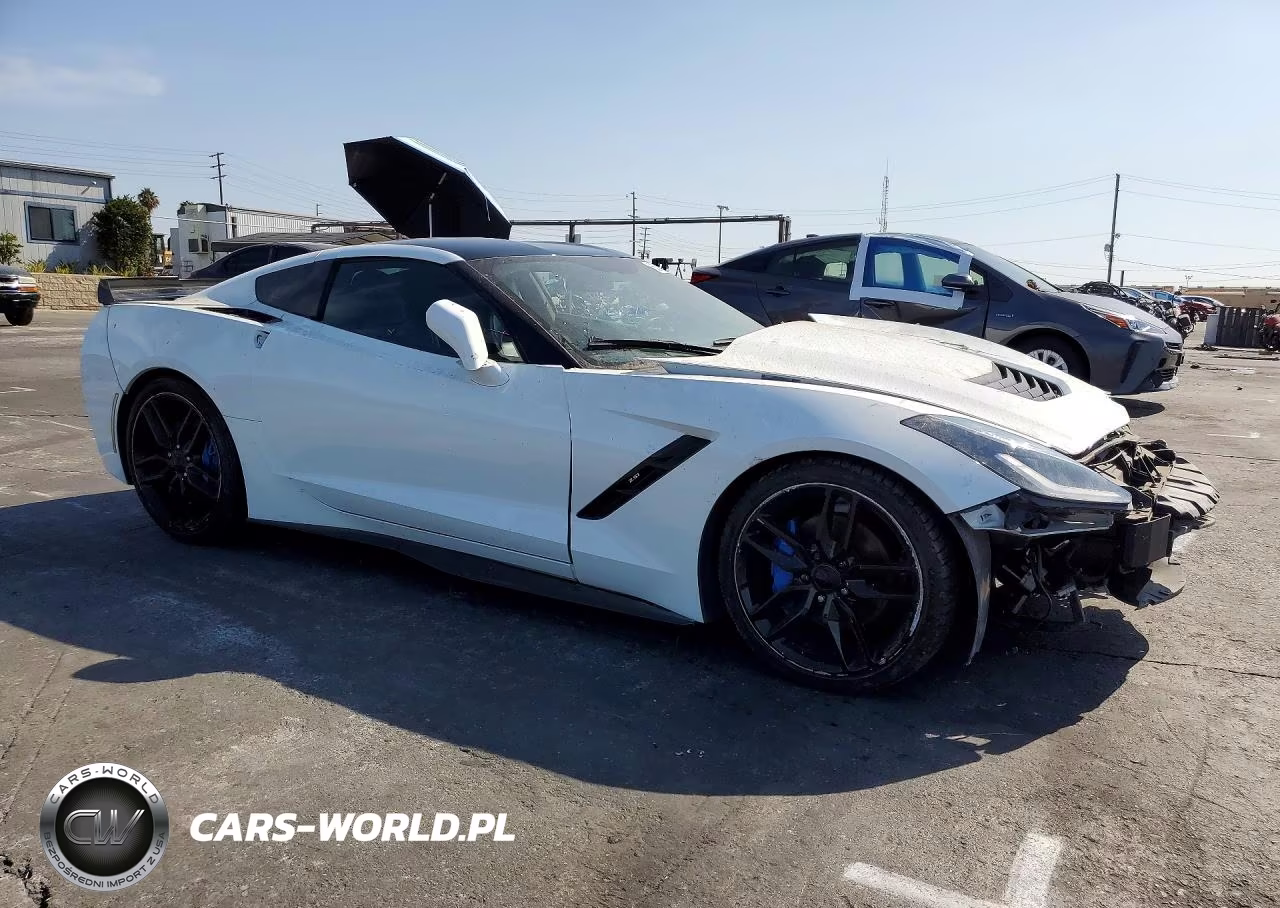 2019 Chevrolet Corvette Stingray 2Lt VIN:1G1YD2D70K5108062 - 4