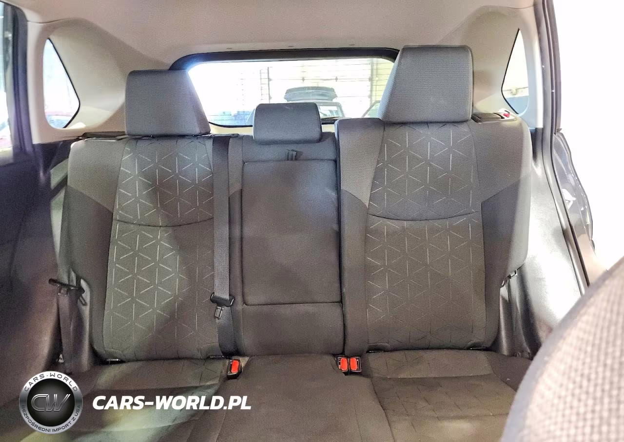 2021 Toyota Rav4 Xle VIN:2T3P1RFV3MW156537 - 10
