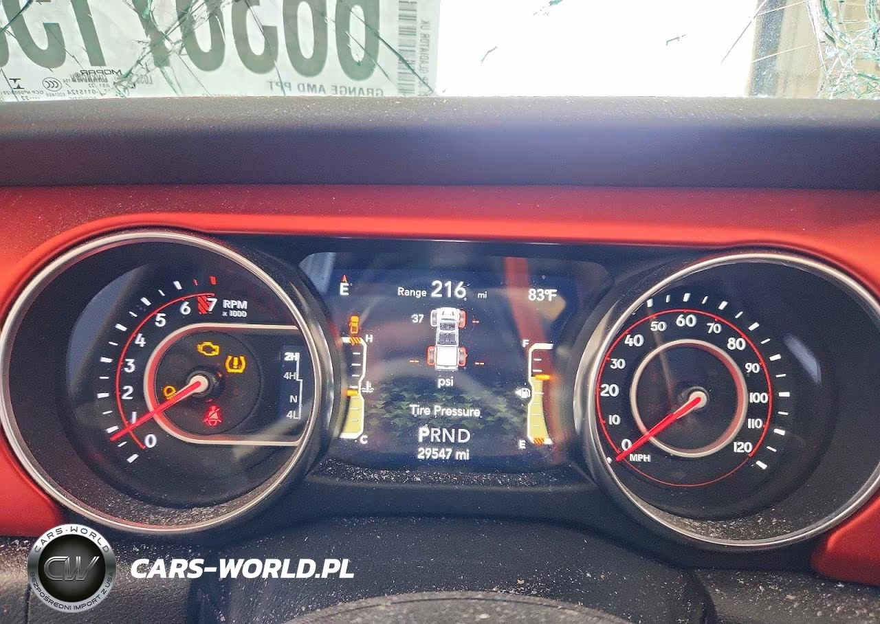 2021 Jeep Gladiator Rubicon VIN:1C6JJTBG4ML608421 - 9