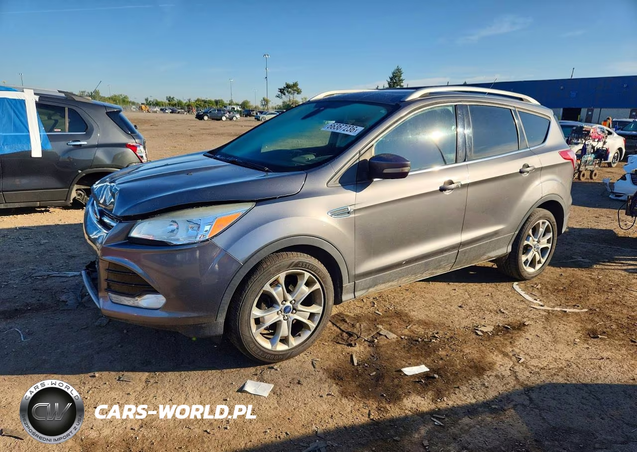 2014 Ford Escape Titanium – zdjęcie 1 z 14