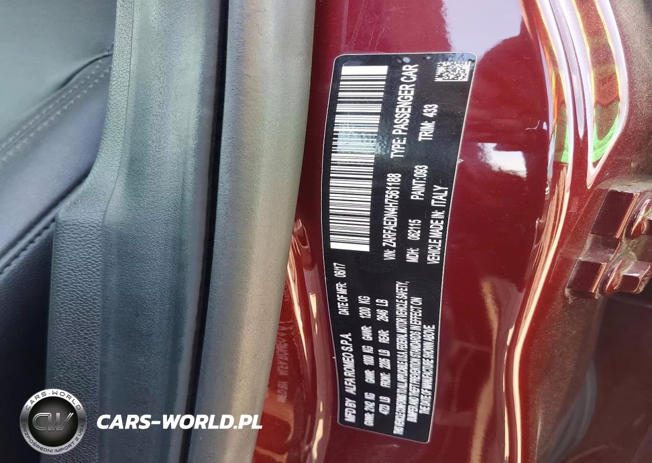 2017 Alfa Romeo Giulia Q4 VIN:ZARFAEDN4H7561188 - 12