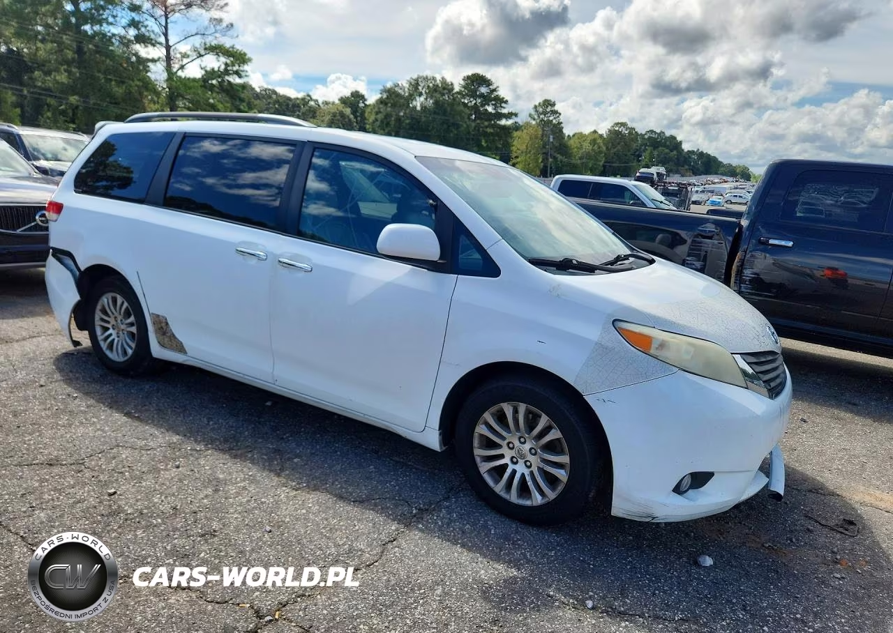 2011 Toyota Sienna Xle 8-Passenger VIN:5TDYK3DC9BS096391 - 4
