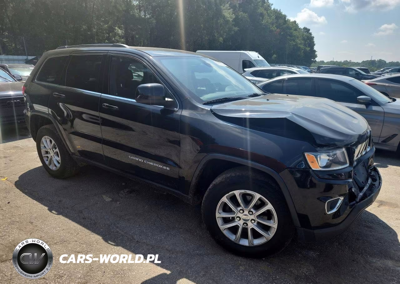 2015 Jeep Grand Cherokee Laredo VIN:1C4RJFAG8FC814424 - 4