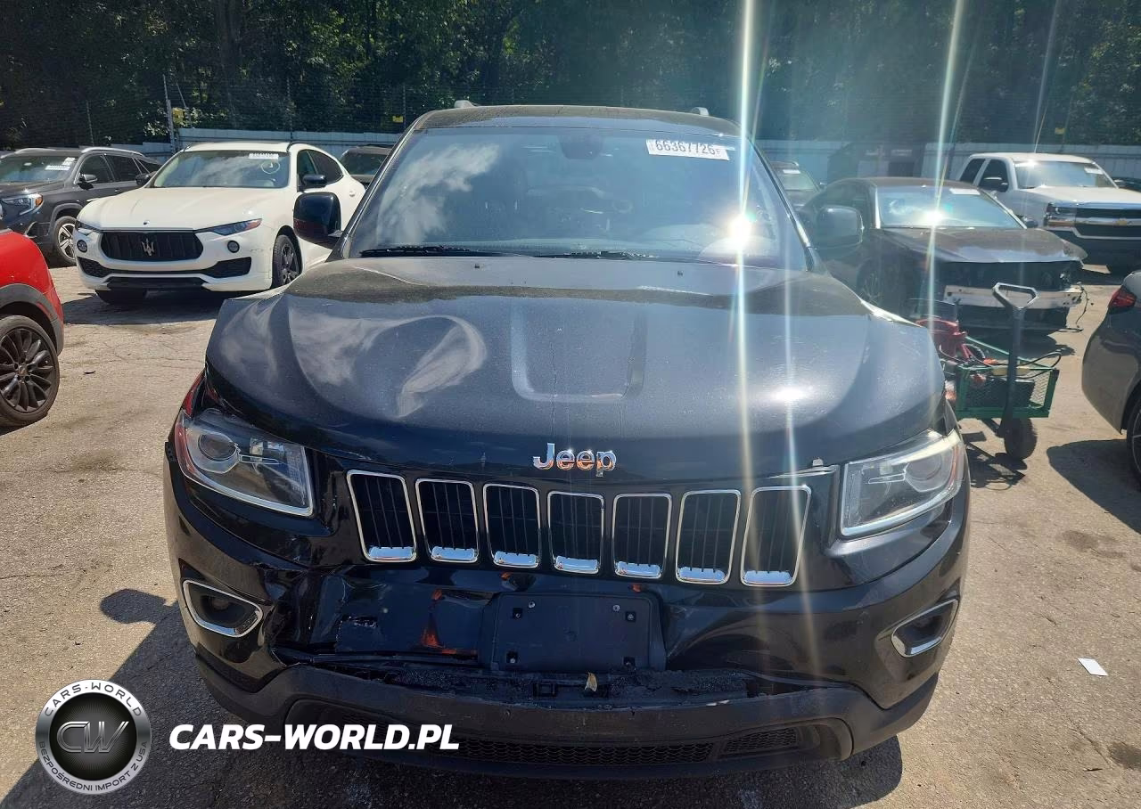 2015 Jeep Grand Cherokee Laredo VIN:1C4RJFAG8FC814424 - 5