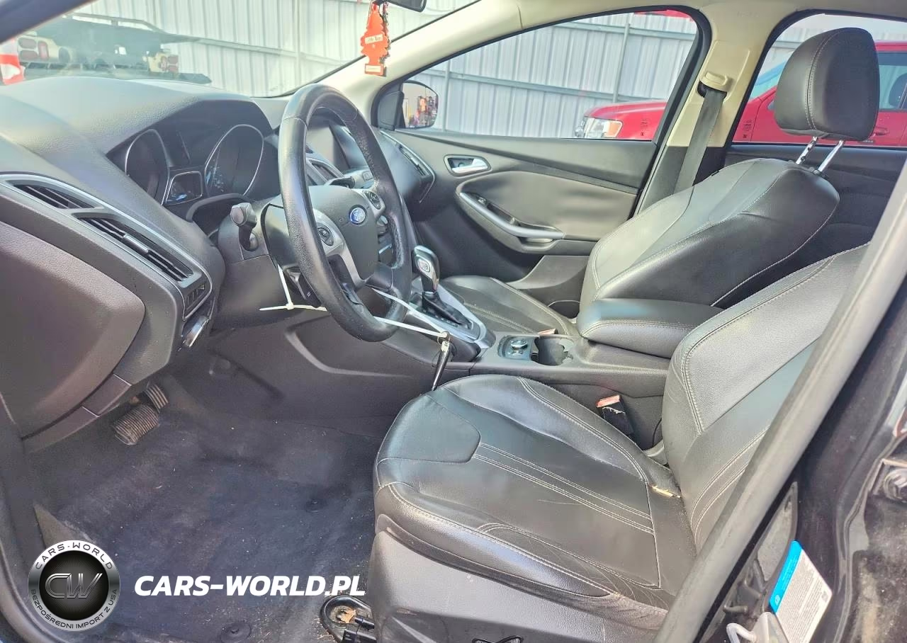 2013 Ford Focus Titanium VIN:1FADP3N28DL168505 - 7