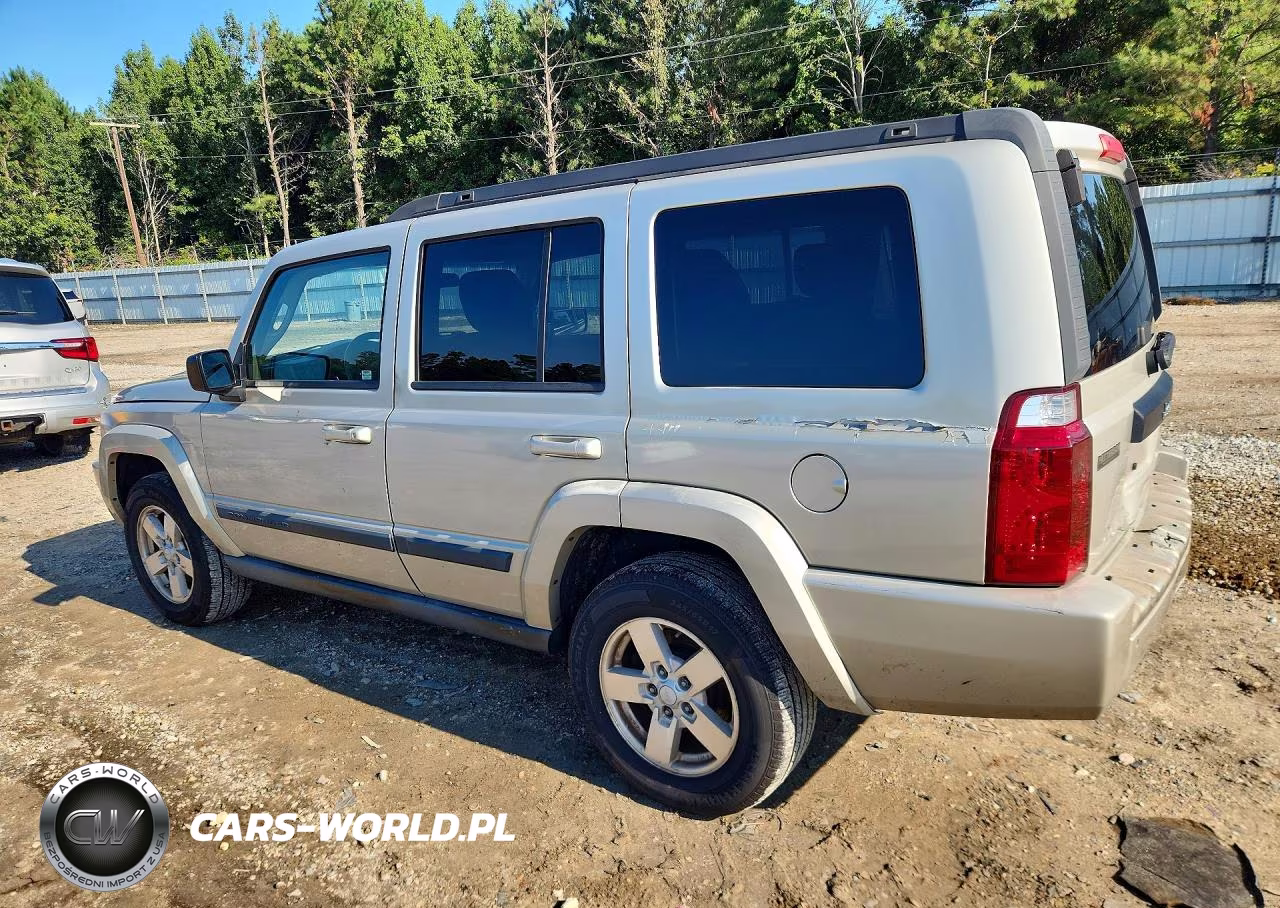 2007 Jeep Commander VIN:1J8HH48K77C587372 - 2