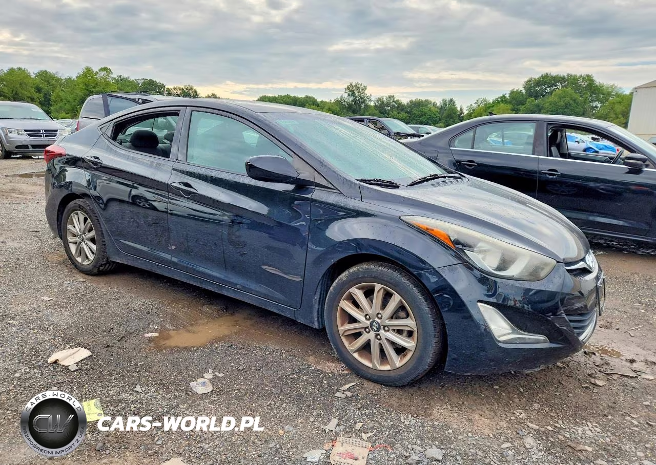 2014 Hyundai Elantra Se VIN:5NPDH4AE2EH481486 - 4