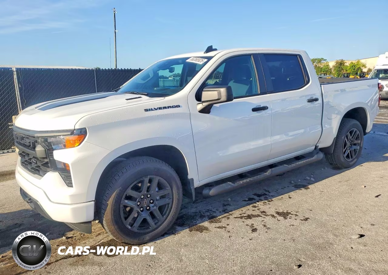 2025 Chevrolet Silverado C1500 Custom VIN:1GCPABEKXSZ340675 - 1