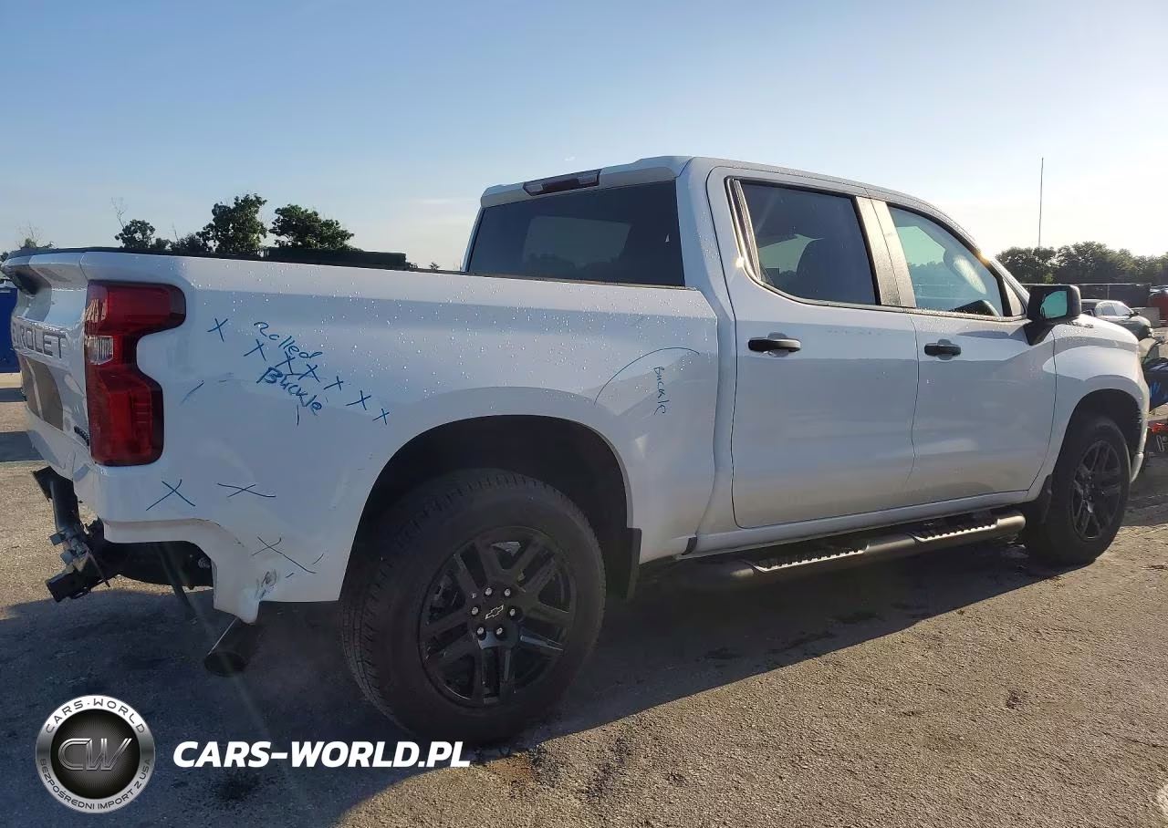 2025 Chevrolet Silverado C1500 Custom VIN:1GCPABEKXSZ340675 - 3