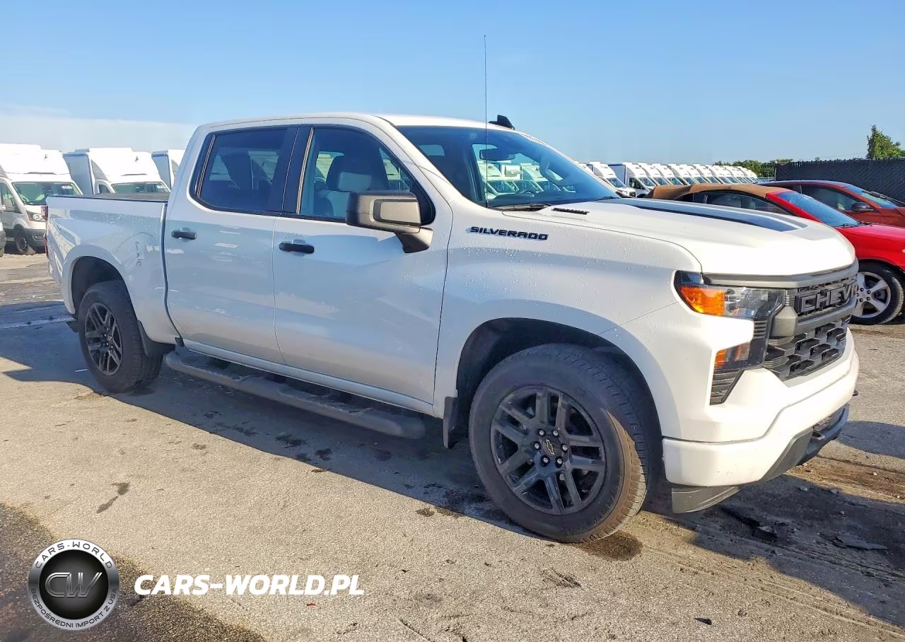2025 Chevrolet Silverado C1500 Custom VIN:1GCPABEKXSZ340675 - 4