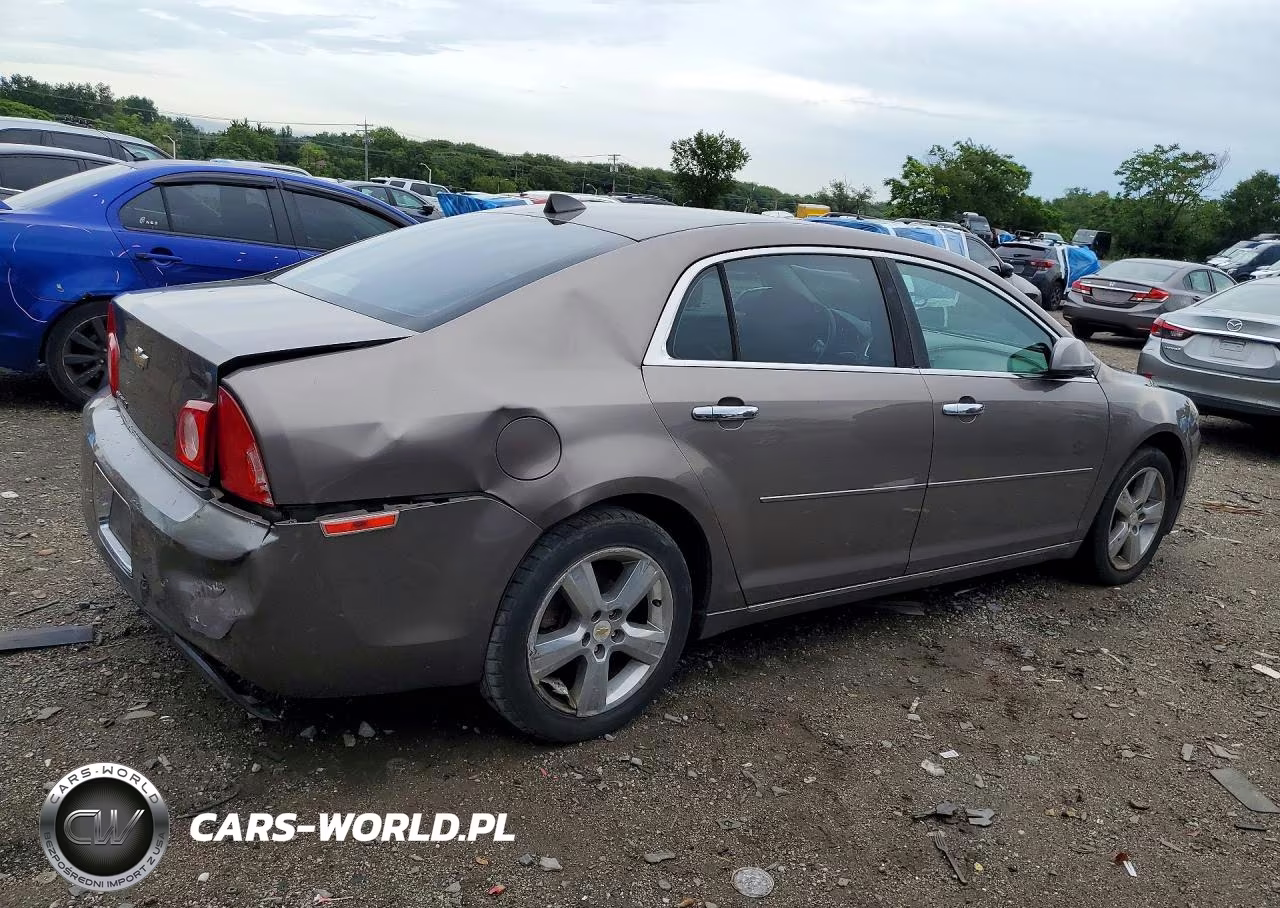 2012 Chevrolet Malibu 2Lt VIN:1G1ZD5E03CF107636 - 3