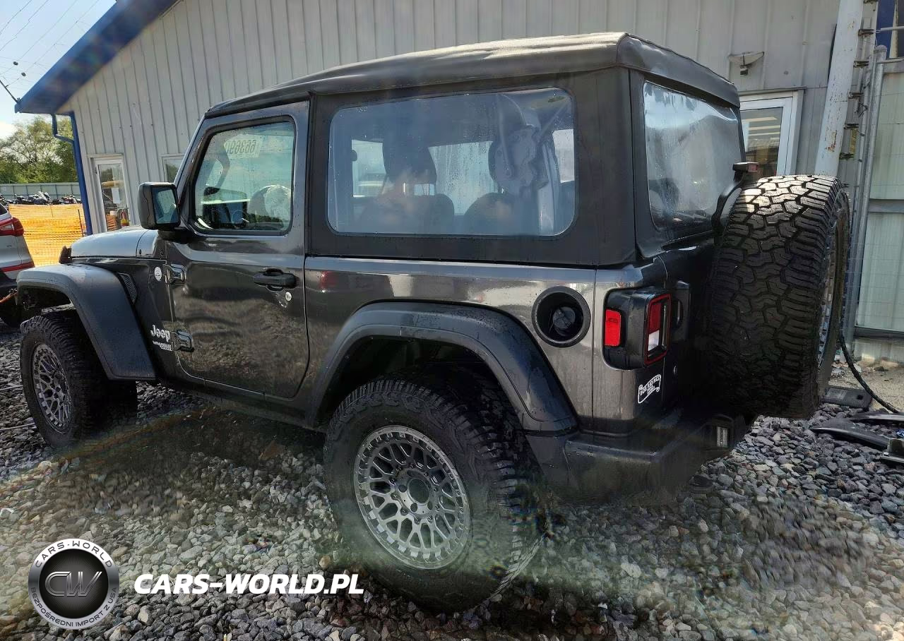 2018 Jeep Wrangler Sport VIN:1C4GJXAG9JW257799 - 2