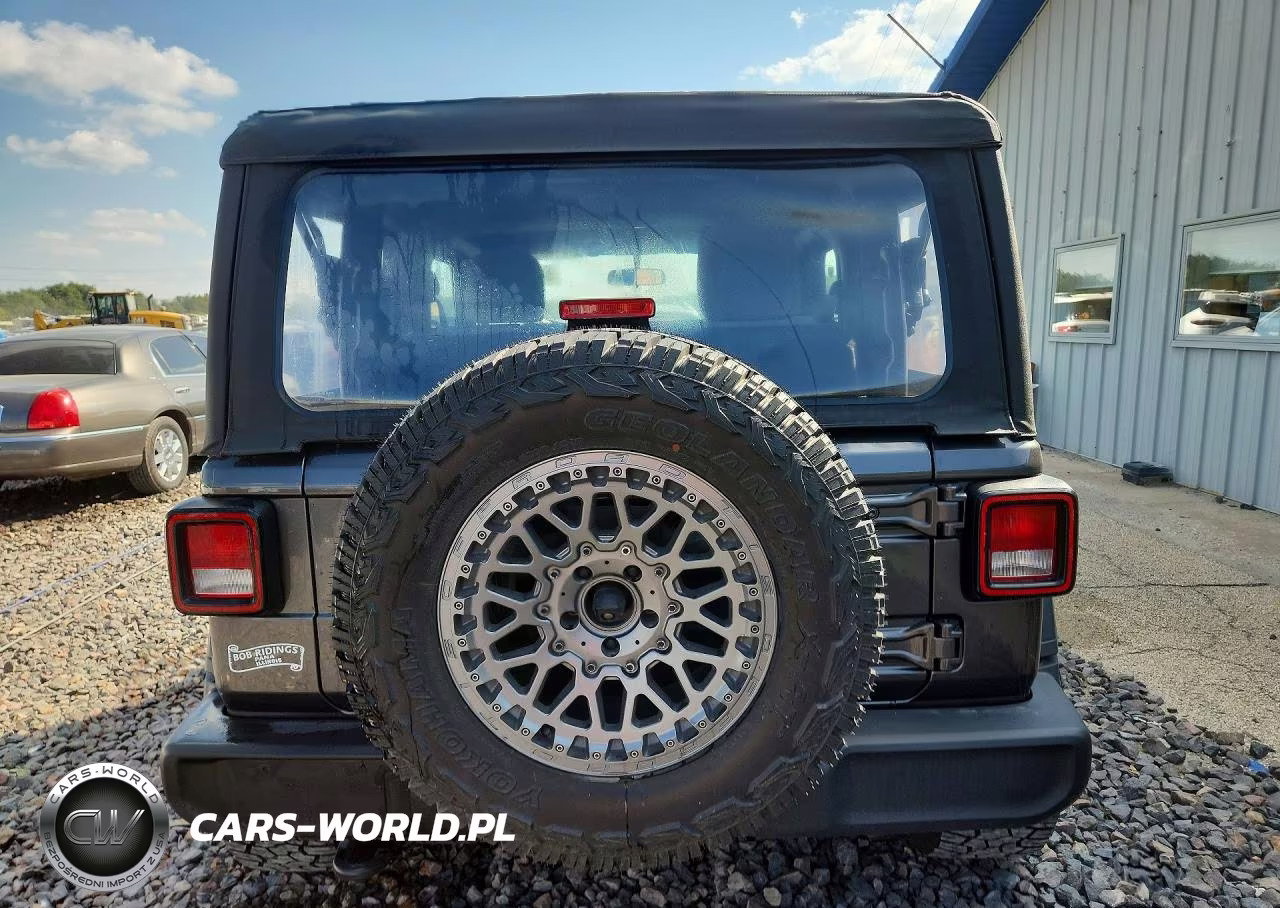 2018 Jeep Wrangler Sport VIN:1C4GJXAG9JW257799 - 6