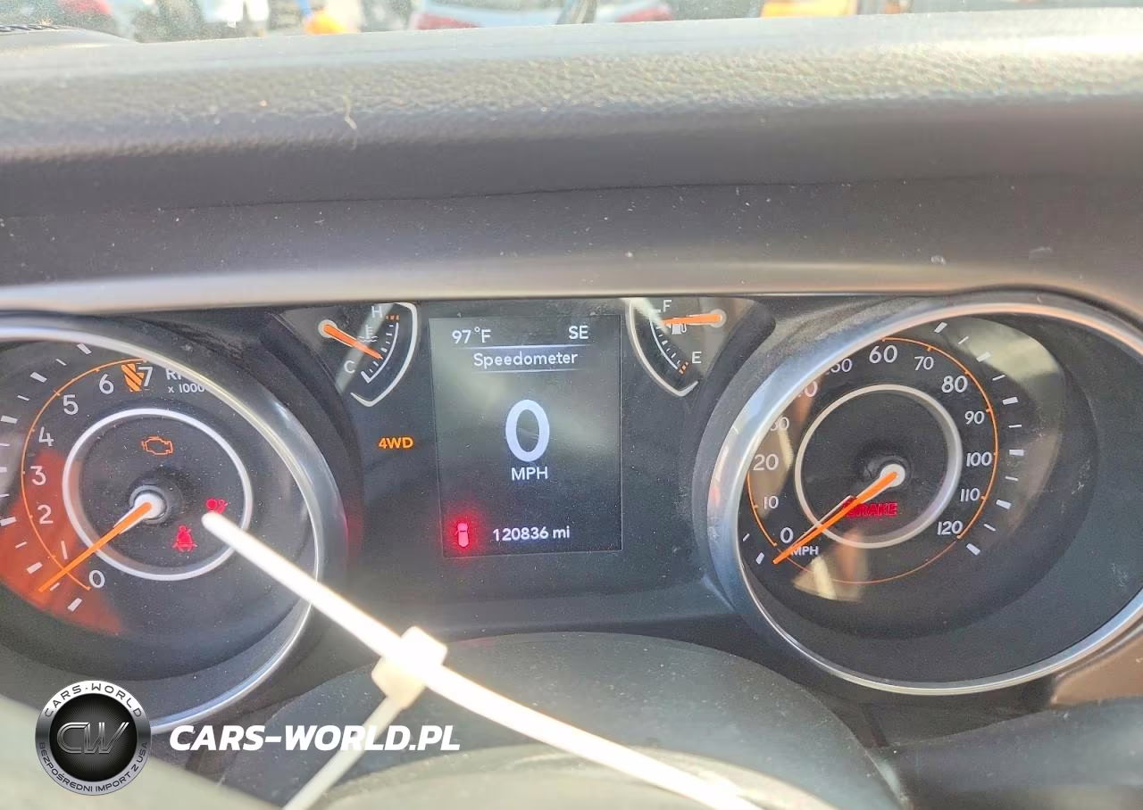 2018 Jeep Wrangler Sport VIN:1C4GJXAG9JW257799 - 9
