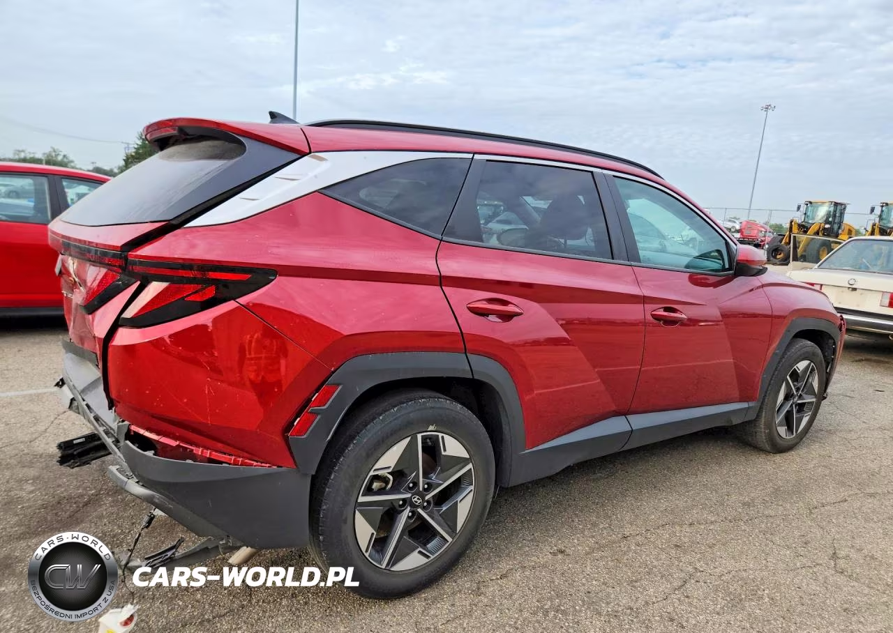 2025 Hyundai Tucson Sel VIN:5NMJB3DE7SH548828 - 3