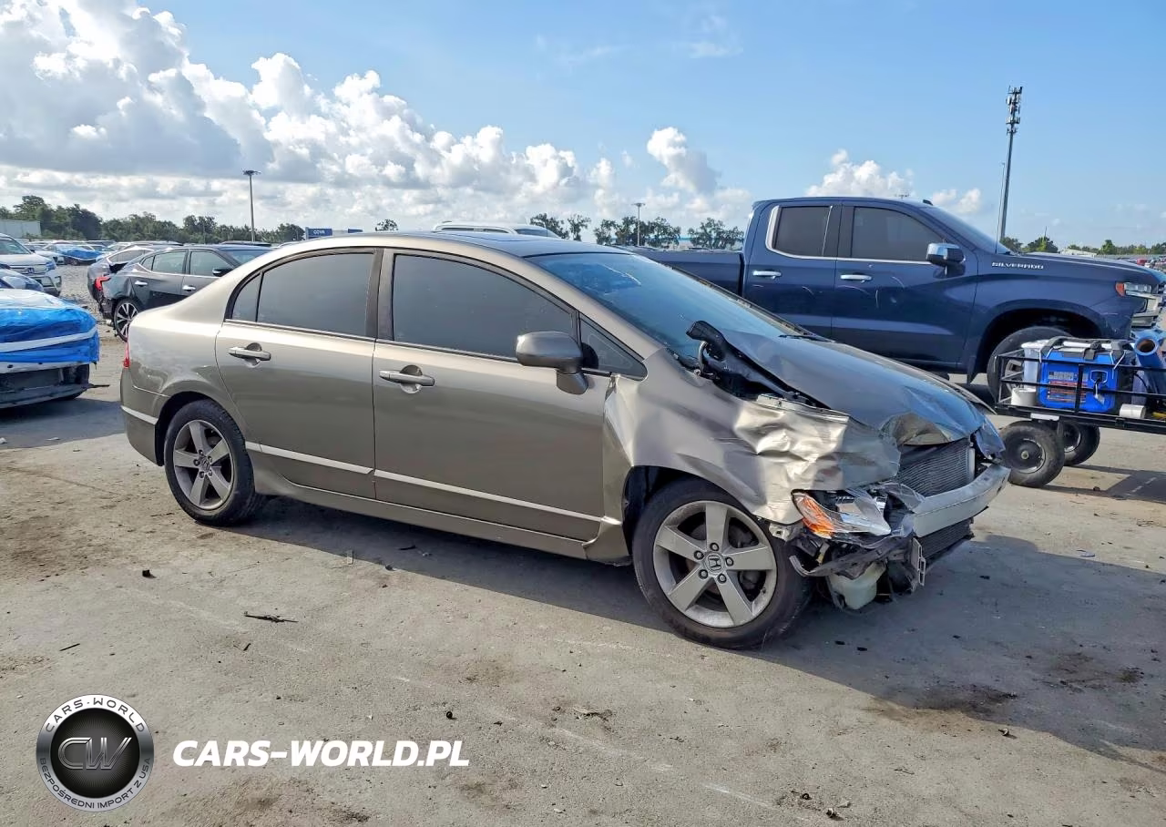 2008 Honda Civic VIN:1HGFA169X8L028161 - 4