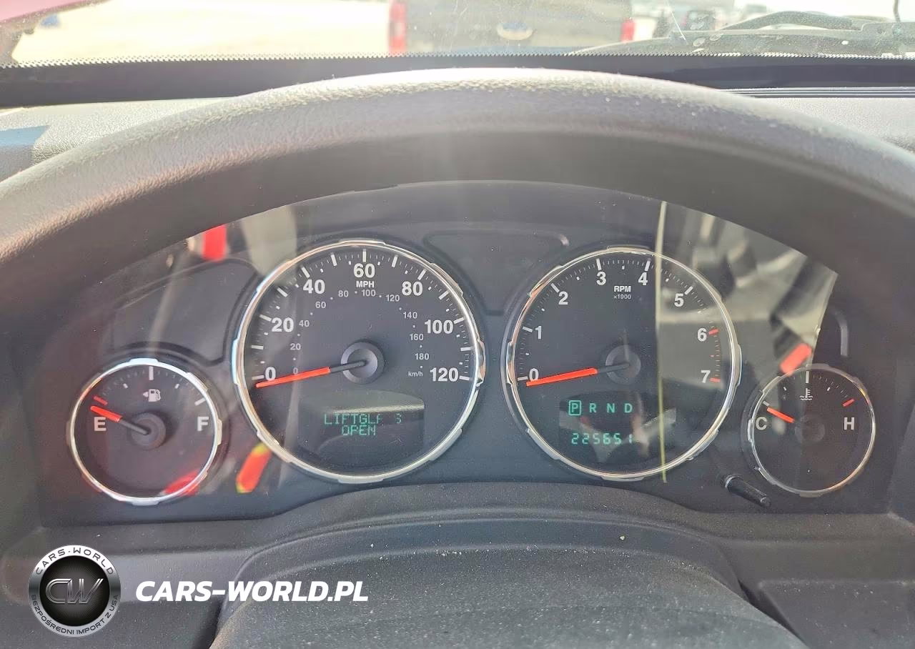 2009 Jeep Liberty Limited VIN:1J8GN58K29W546899 - 9