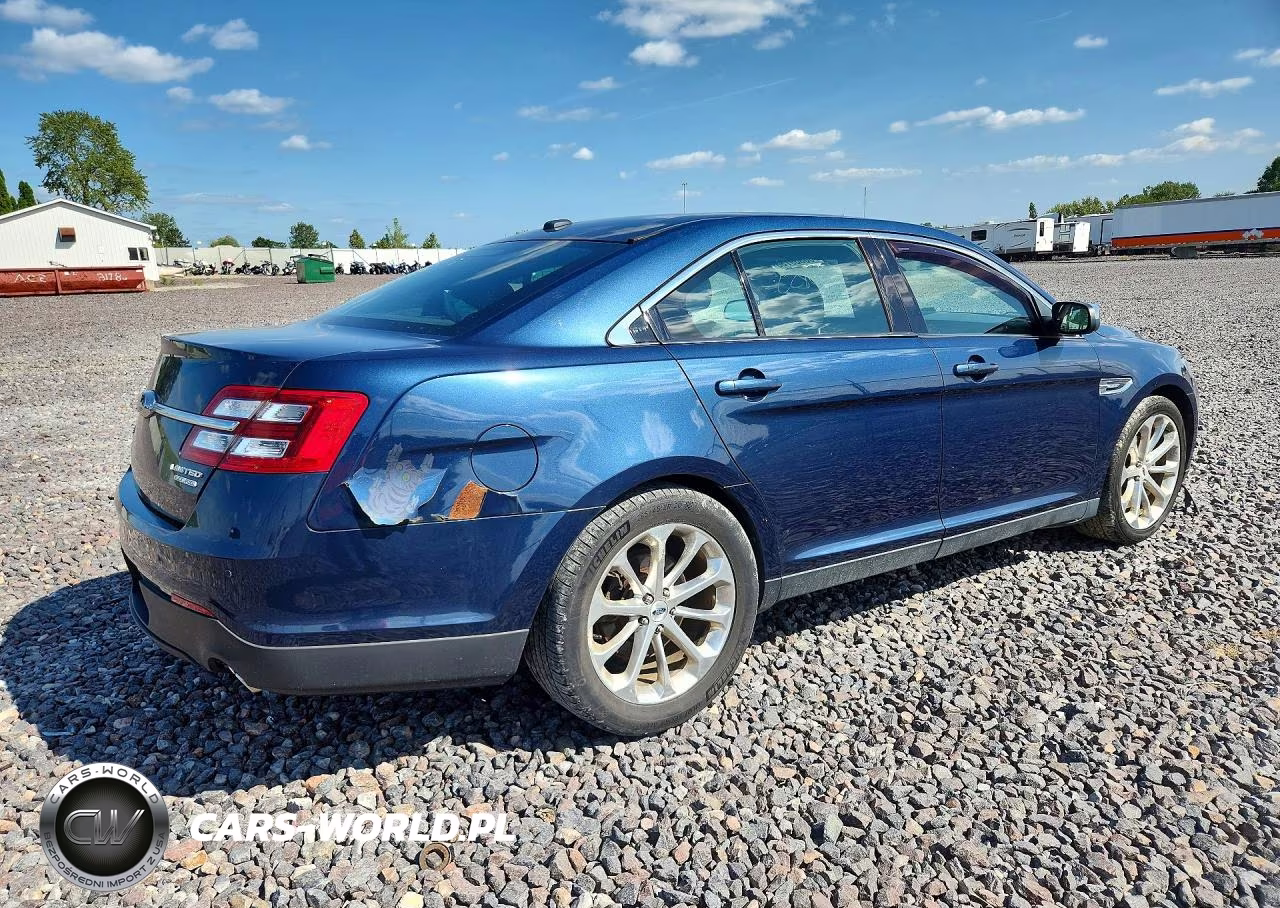 2016 Ford Taurus Limited VIN:1FAHP2F80GG107807 - 3