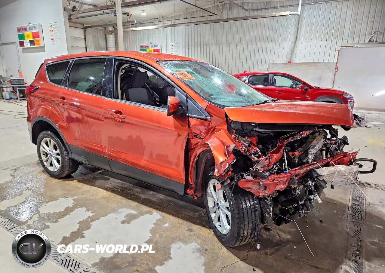 2019 Ford Escape Se VIN:1FMCU9GD7KUA07694 - 4