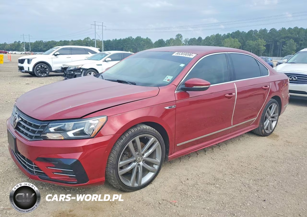 2017 Volkswagen Passat R-Line