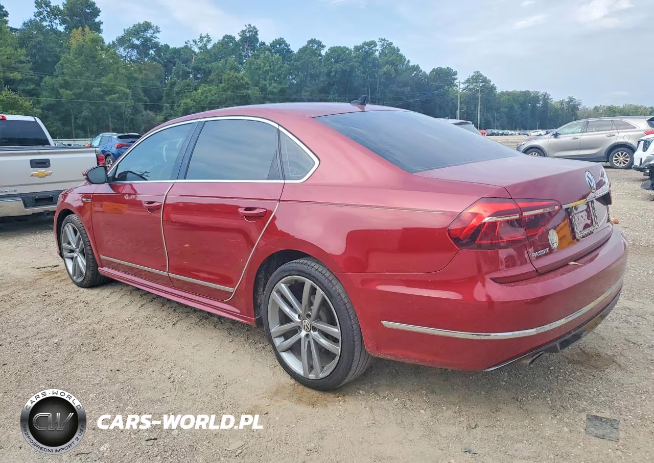 2017 Volkswagen Passat R-Line VIN:1VWDT7A30HC033498 - 2