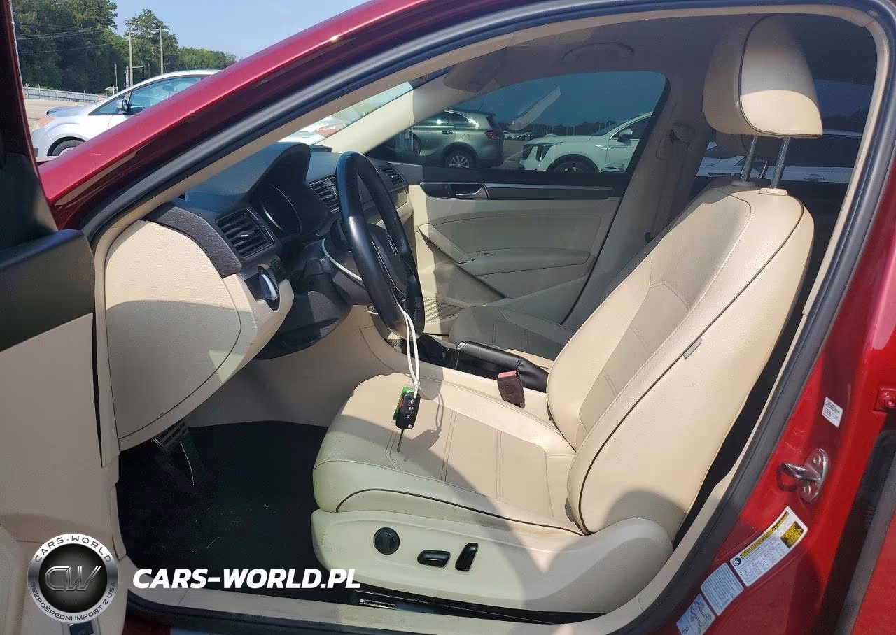 2017 Volkswagen Passat R-Line VIN:1VWDT7A30HC033498 - 7