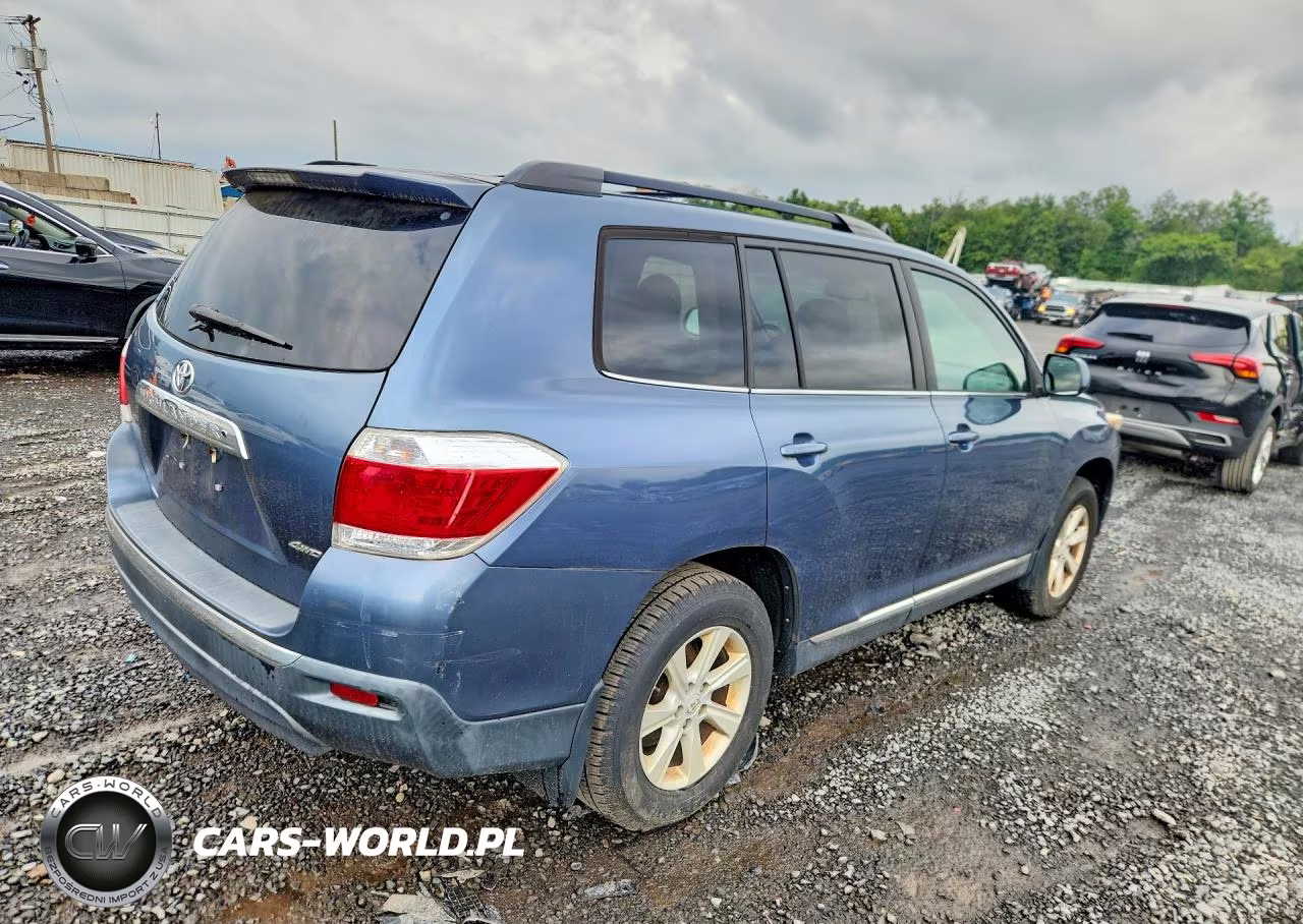 2013 Toyota Highlander Se VIN:5TDBK3EH4DS213927 - 3